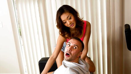 Excellent chinese teen Alina Li sucking deep huge dick and enjoys a cum shot in her mouth 