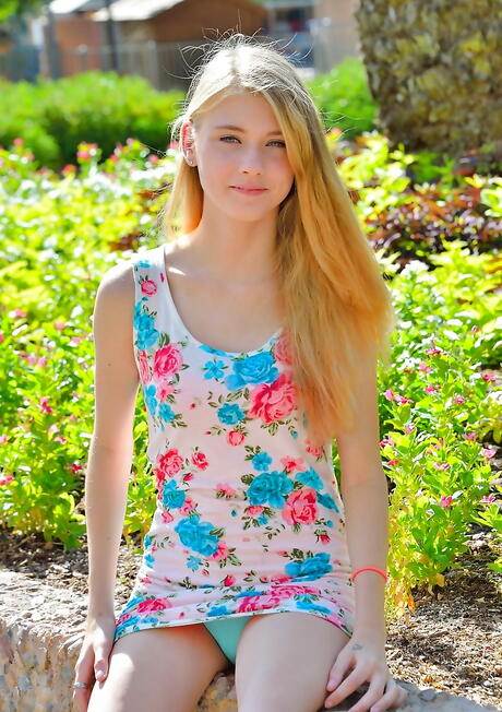 Foxy american blonde youthful Hannah Hays in hot underwear exposes small tits and spreads her legs outdoor